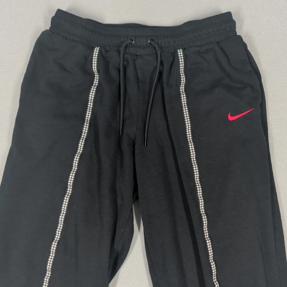 Nike Sweatpants Women Medium‎ Black Houndstooth Trim Red Swoosh Joggers Athletic